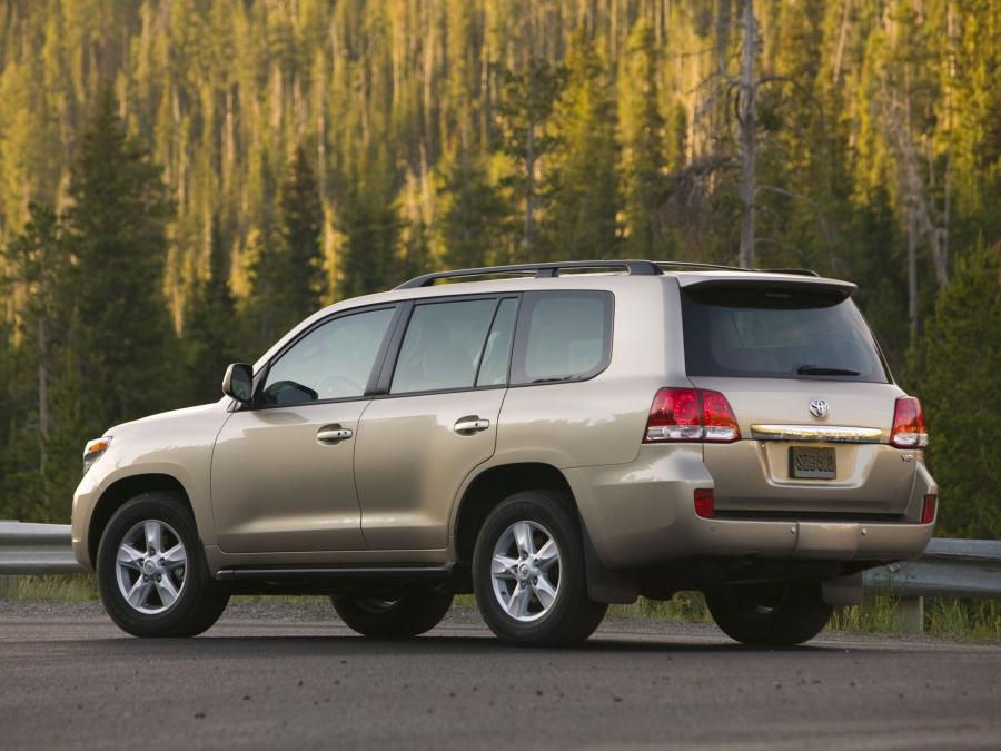  Toyota Land Cruiser 200 2007 года  (US) (фото 22 из 29)